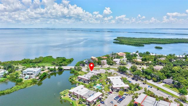 1001 S BAYSHORE BOULEVARD 101, Safety Harbor, FL 34695