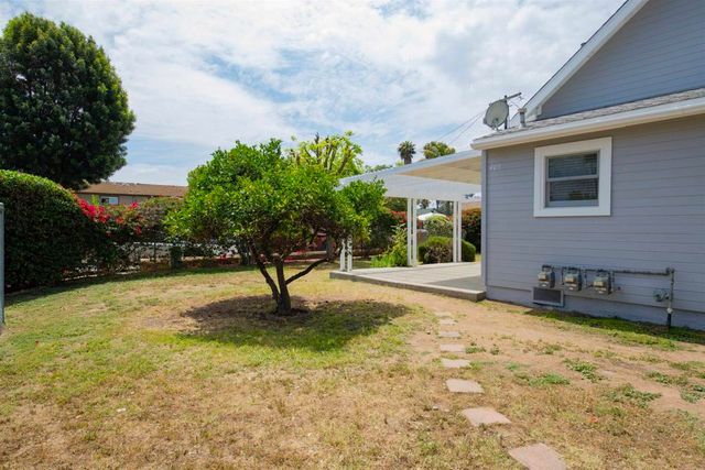 405 N Juniper Street, Escondido, CA 92025