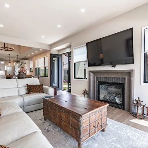 32 Dauphin, Dana Point, CA 92629