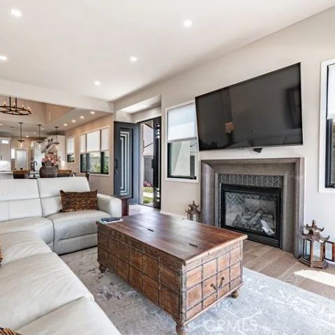 32 Dauphin, Dana Point, CA 92629