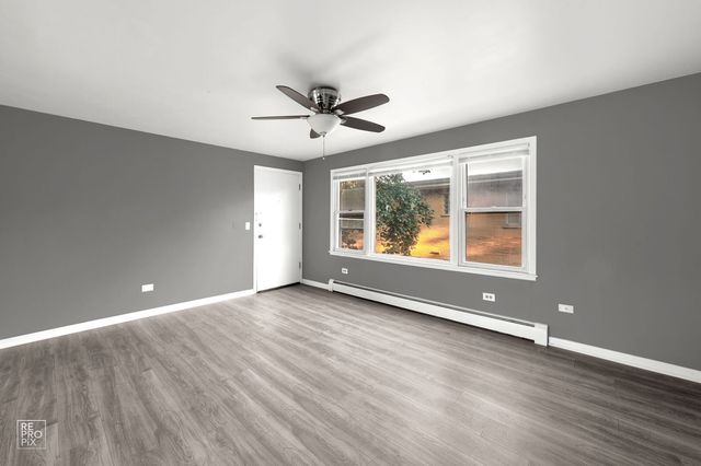 3517 S Harlem Avenue C2, Berwyn, IL 60402