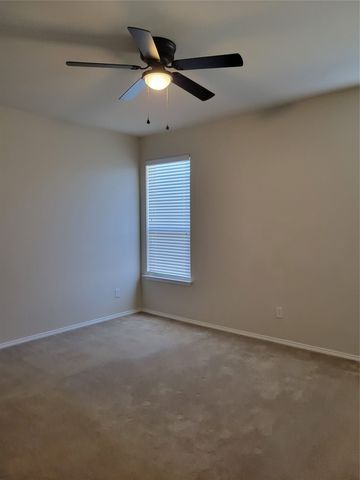 1633 Kawati Way, Krum, TX 76249