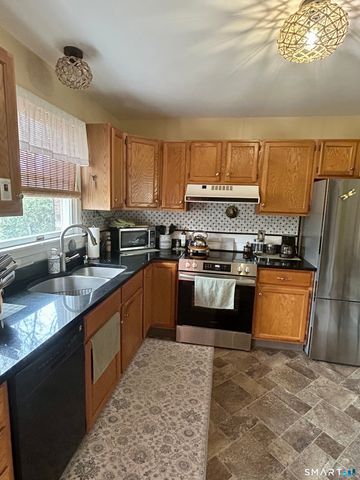 11 Athol Street 11, Killingly, CT 06239