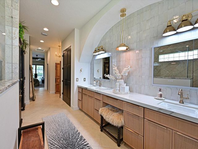 1018 143RD STREET NE, Bradenton, FL 34212