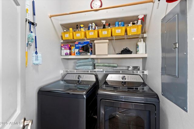 16753 E WESTBY Drive 203, Fountain Hills, AZ 85268