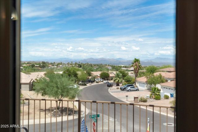 16753 E WESTBY Drive 203, Fountain Hills, AZ 85268