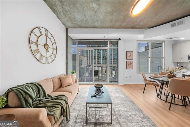 250 Pharr Road NE 704, Atlanta, GA 30305