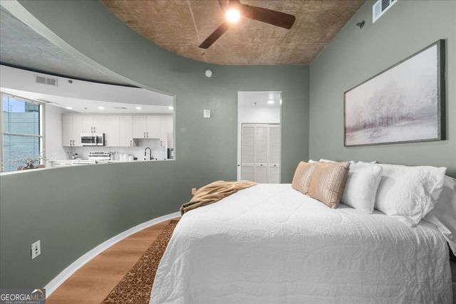 250 Pharr Road NE 704, Atlanta, GA 30305