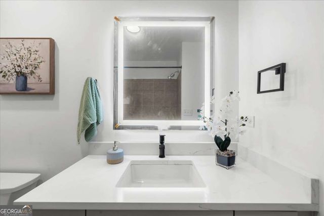 250 Pharr Road NE 704, Atlanta, GA 30305