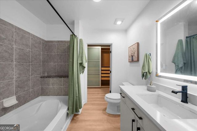 250 Pharr Road NE 704, Atlanta, GA 30305