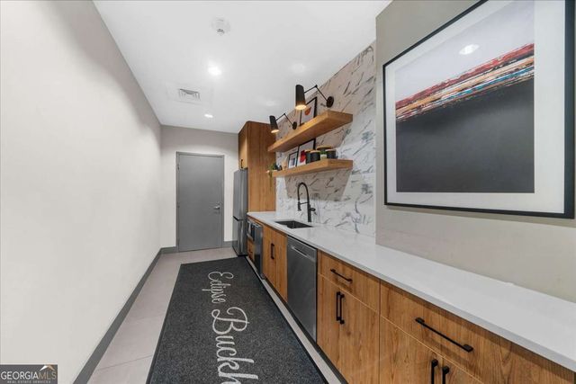 250 Pharr Road NE 704, Atlanta, GA 30305