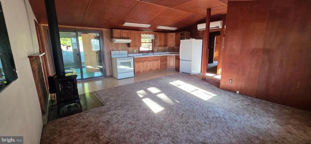 127 GERONIMO TRL, Winchester, VA 22602