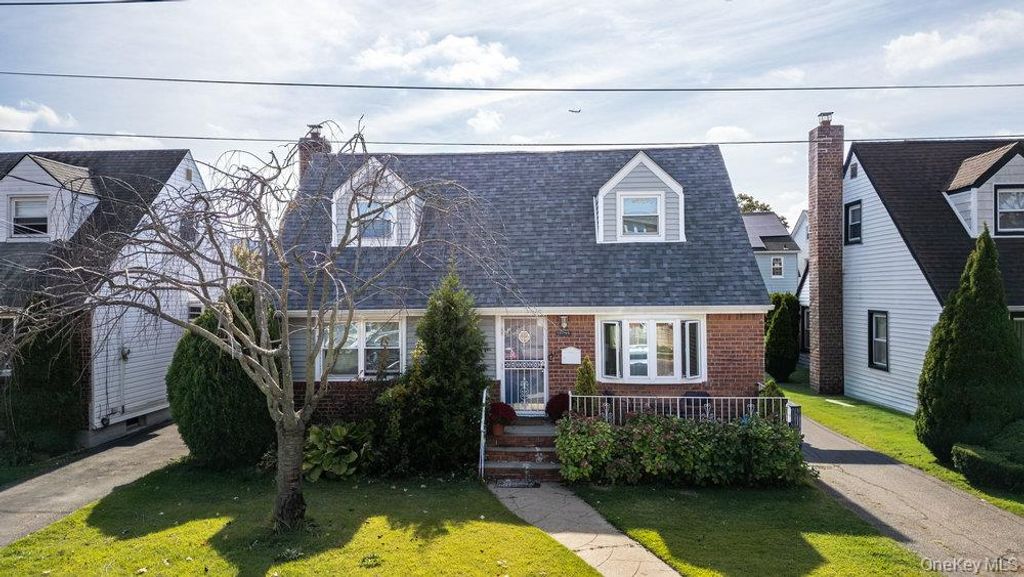 151-26 20th Avenue, Whitestone, NY 11357