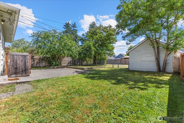 5319 S Oakes Street, Tacoma, WA 98409