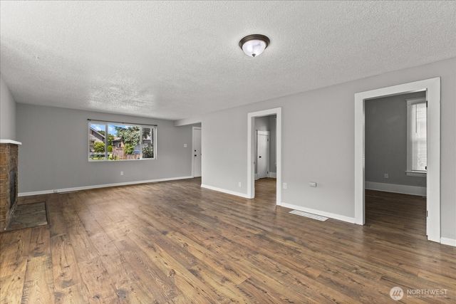 5319 S Oakes Street, Tacoma, WA 98409