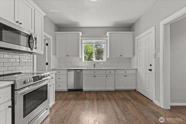 5319 S Oakes Street, Tacoma, WA 98409