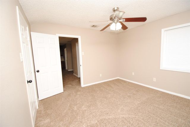 4219 Tasselwood Lane, Houston, TX 77014