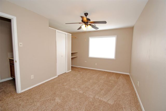 4219 Tasselwood Lane, Houston, TX 77014