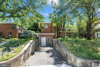 227 PHILADELPHIA AVENUE, Waynesboro, PA 17268