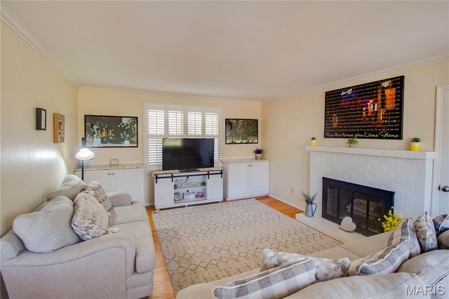 2110 Northwood Drive, Godfrey, IL 62035