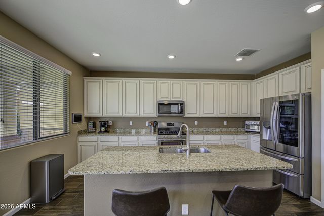 1735 W LACEWOOD Place, Phoenix, AZ 85045