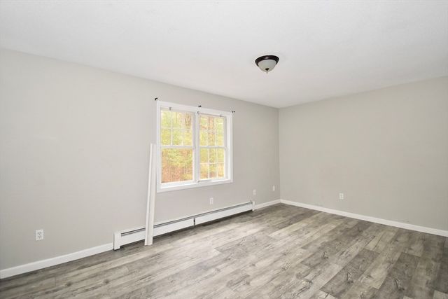 183 Jewett St, Springfield, MA 01129