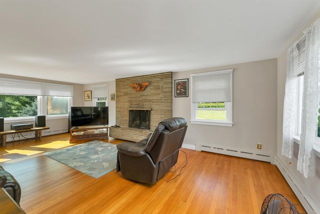 176 White Oaks Road, Laconia, NH 03246