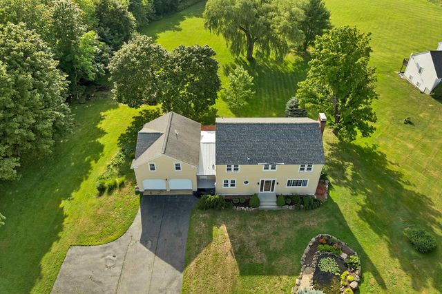 176 White Oaks Road, Laconia, NH 03246
