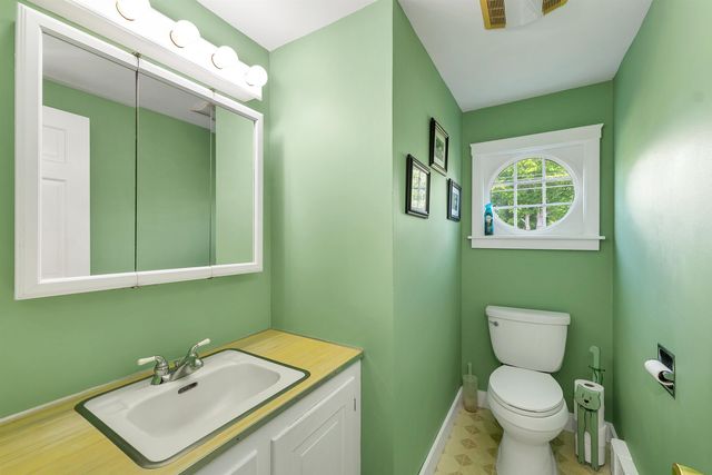 176 White Oaks Road, Laconia, NH 03246