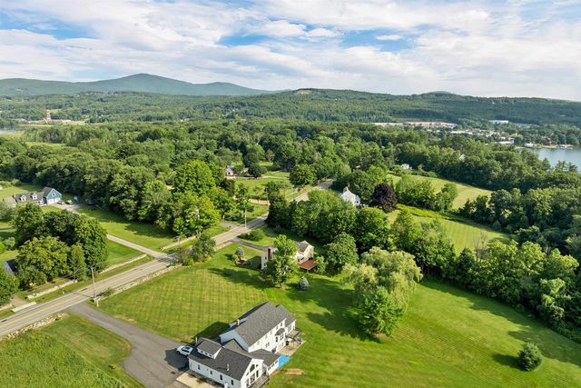176 White Oaks Road, Laconia, NH 03246