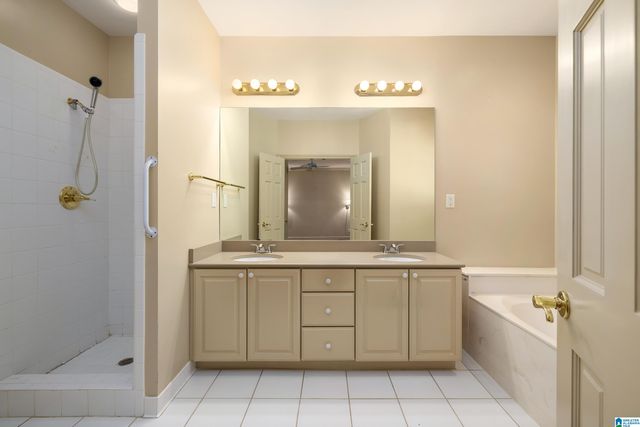 225 UNIVERSITY PARK DRIVE, Homewood, AL 35209