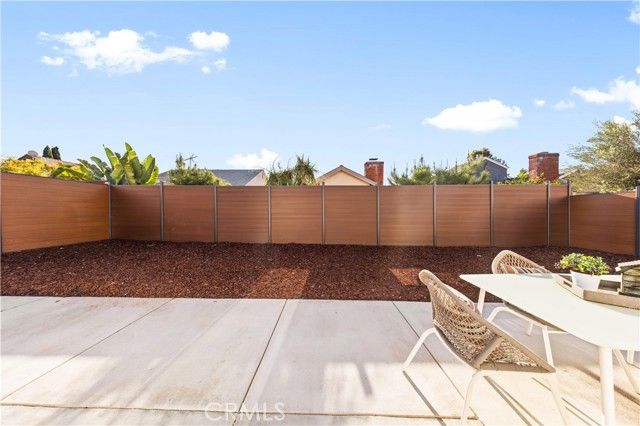 39 Cape Cod, Irvine, CA 92620