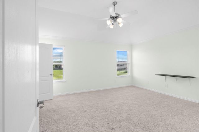 2213 Ivy Wall Drive, Conroe, TX 77301