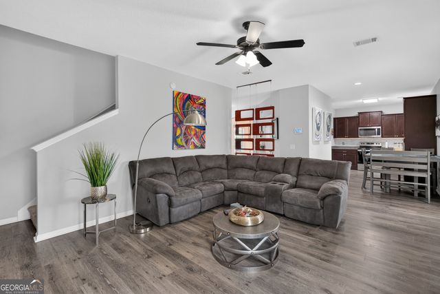 1063 Sweetbay Court, Hinesville, GA 31313