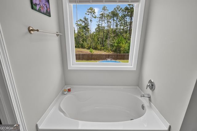 1063 Sweetbay Court, Hinesville, GA 31313