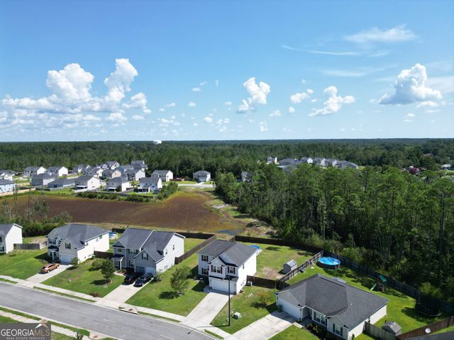 1063 Sweetbay Court, Hinesville, GA 31313