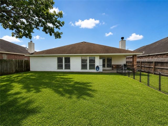 2506 Gentle Wind Ave, Corpus Christi, TX 78414