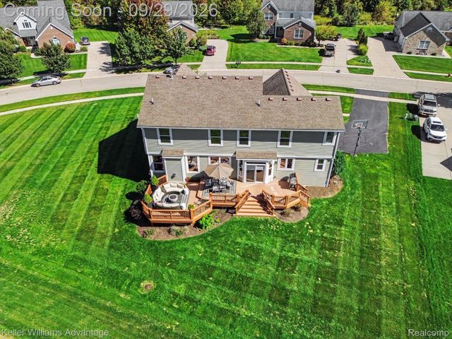 26393 Creekside Drive, Lyon Charter Township, MI 48165