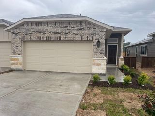 9889 Grosbeak Lane, Magnolia, TX 77354