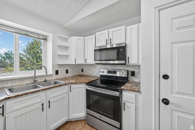 2289 N SUNSET DR, Lehi, UT 84043