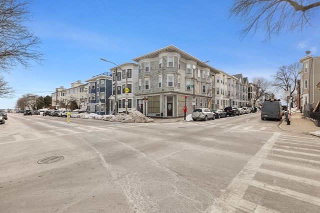 921-923 E Broadway 1, Boston, MA 02127