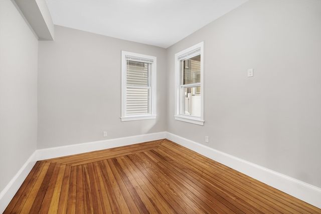 921-923 E Broadway 1, Boston, MA 02127