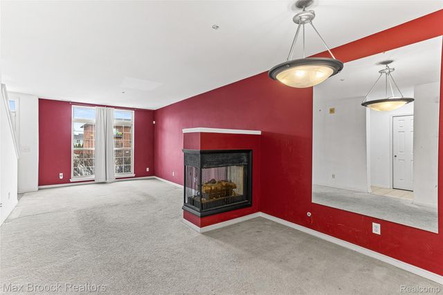 3086 CAMDEN Drive, Troy, MI 48084