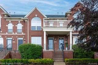 3086 CAMDEN Drive, Troy, MI 48084