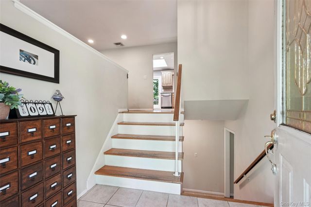 27A Claremont Lane, Suffern, NY 10901