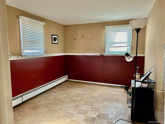 27A Claremont Lane, Suffern, NY 10901