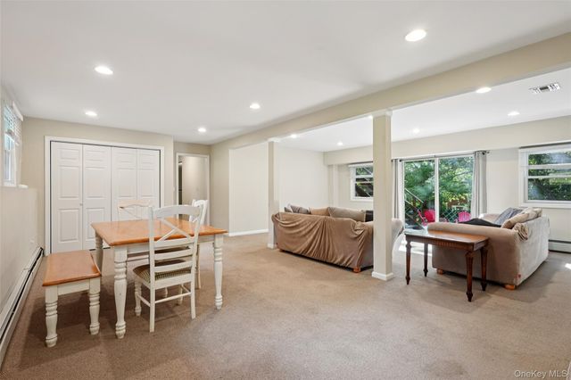 27A Claremont Lane, Suffern, NY 10901