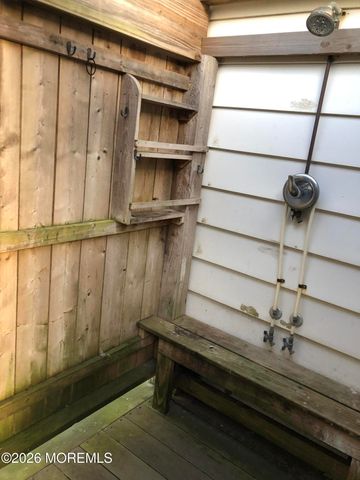 22 21st Avenue, South Seaside Park, NJ 08752