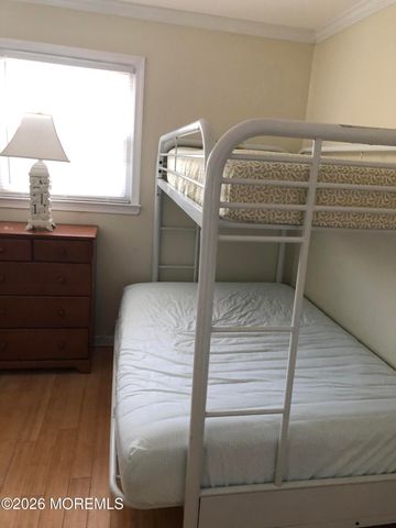 22 21st Avenue, South Seaside Park, NJ 08752