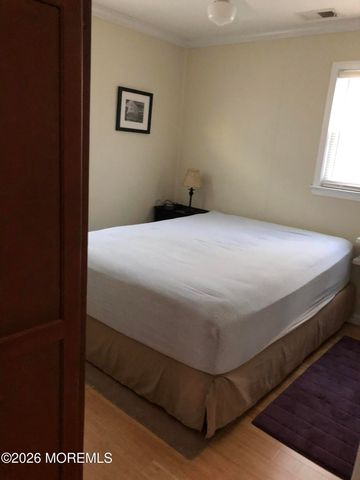 22 21st Avenue, South Seaside Park, NJ 08752